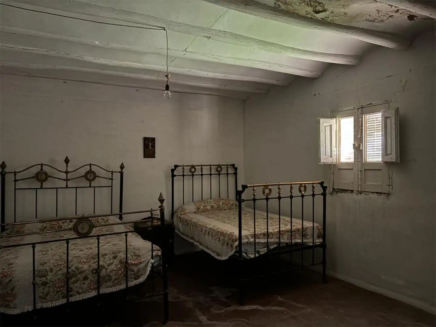 Casa o xalet en venda a Calle la Balsa, 6, Bello Dormitori de Casa o xalet en venda en Bello amb Calefacció, Jardí privat i Traster