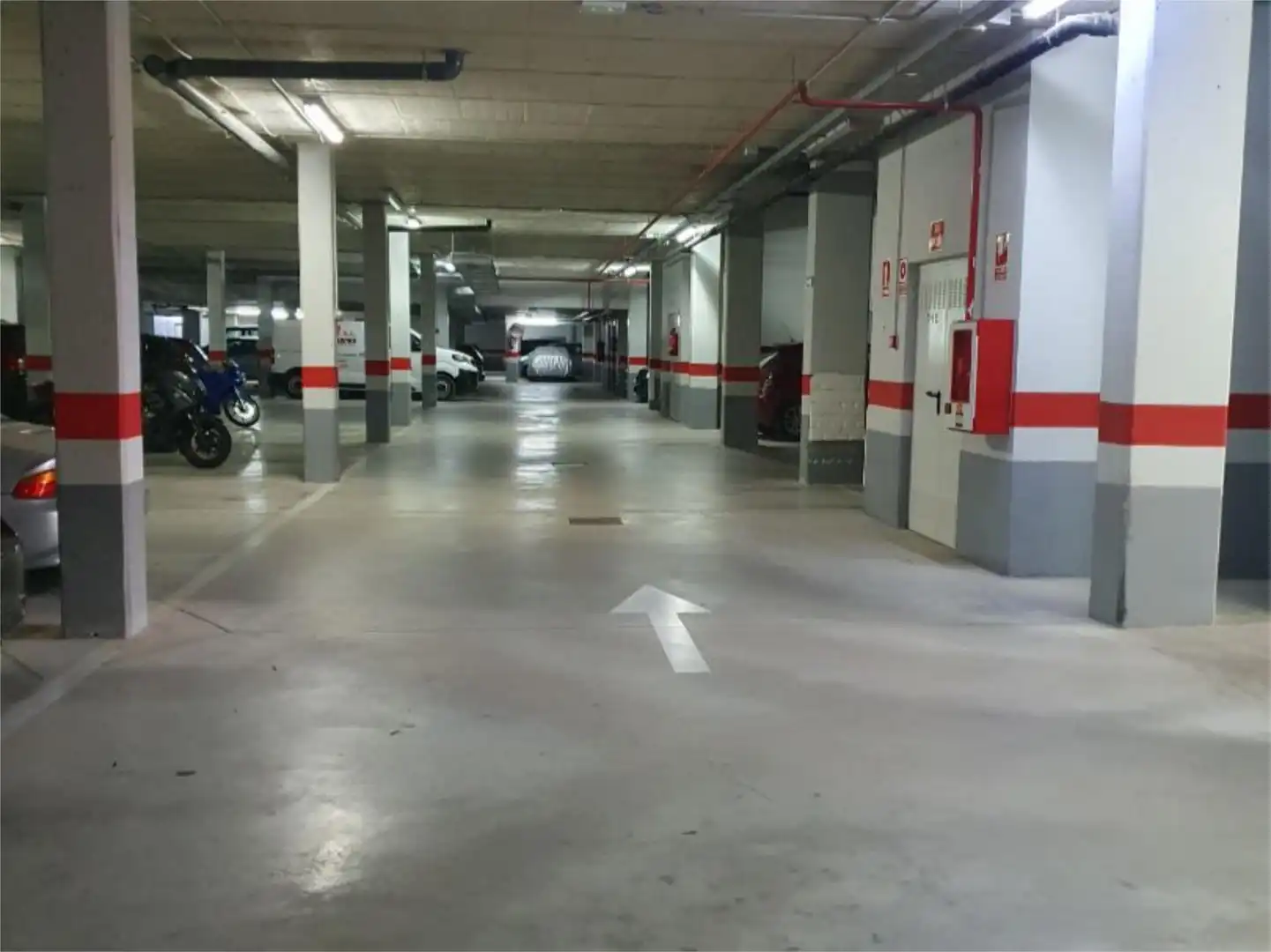 Garaje de alquiler en Carrer del Braçal de Murteretes, 5, Centro Parking de Garaje de alquiler en Mutxamel
