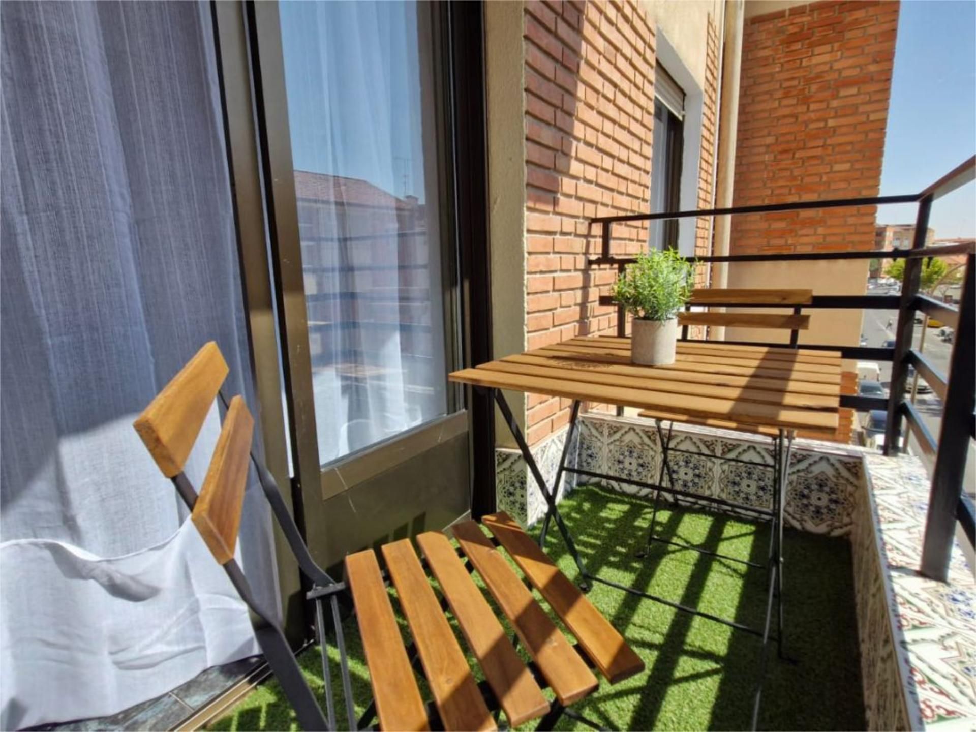 Flat to share in Calle Batalla del Salado, 25, Carretas - Pajarita