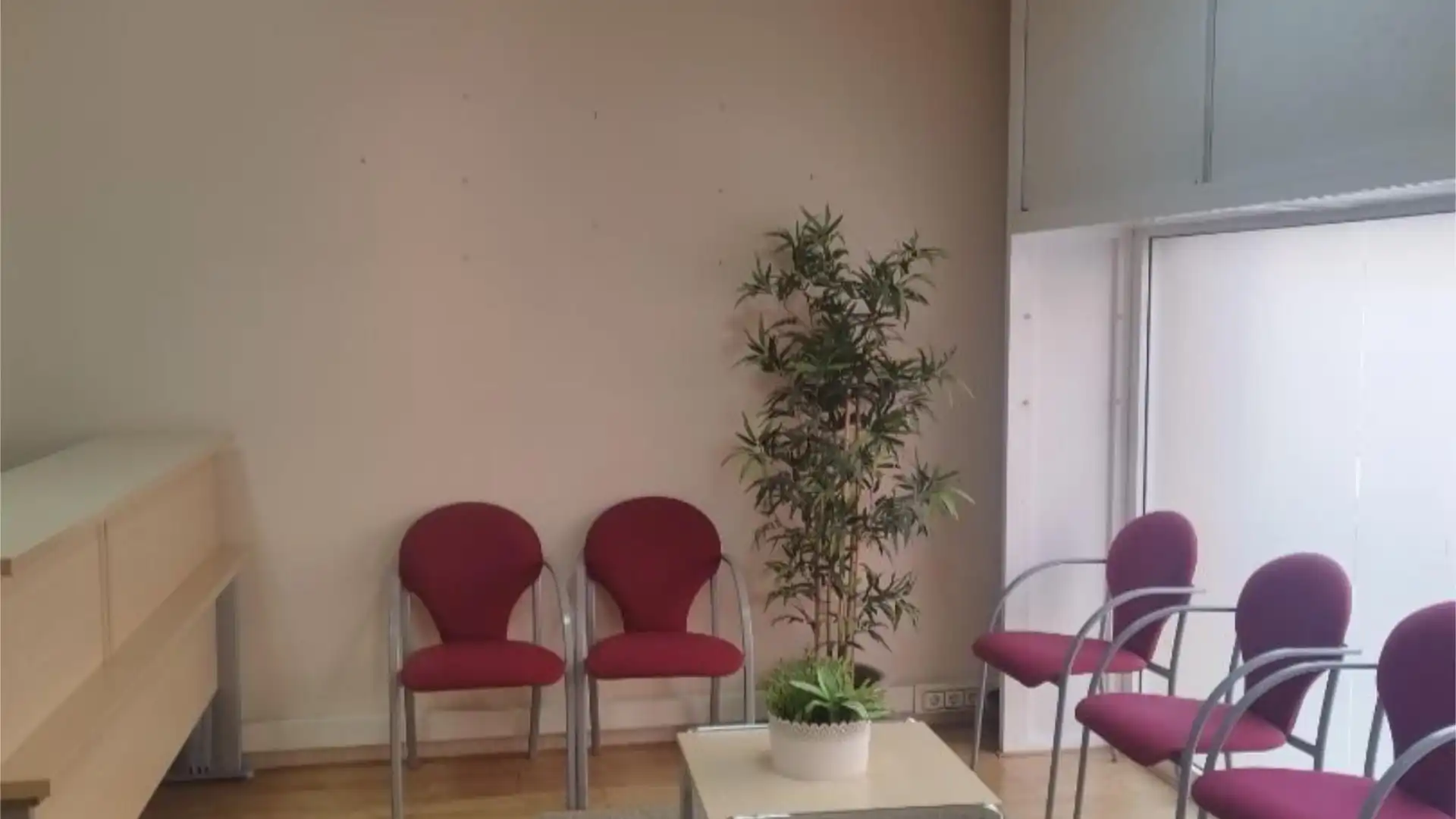 Premises for rent in Esparreguera  with Air Conditioner, Parquet flooring and Furnished