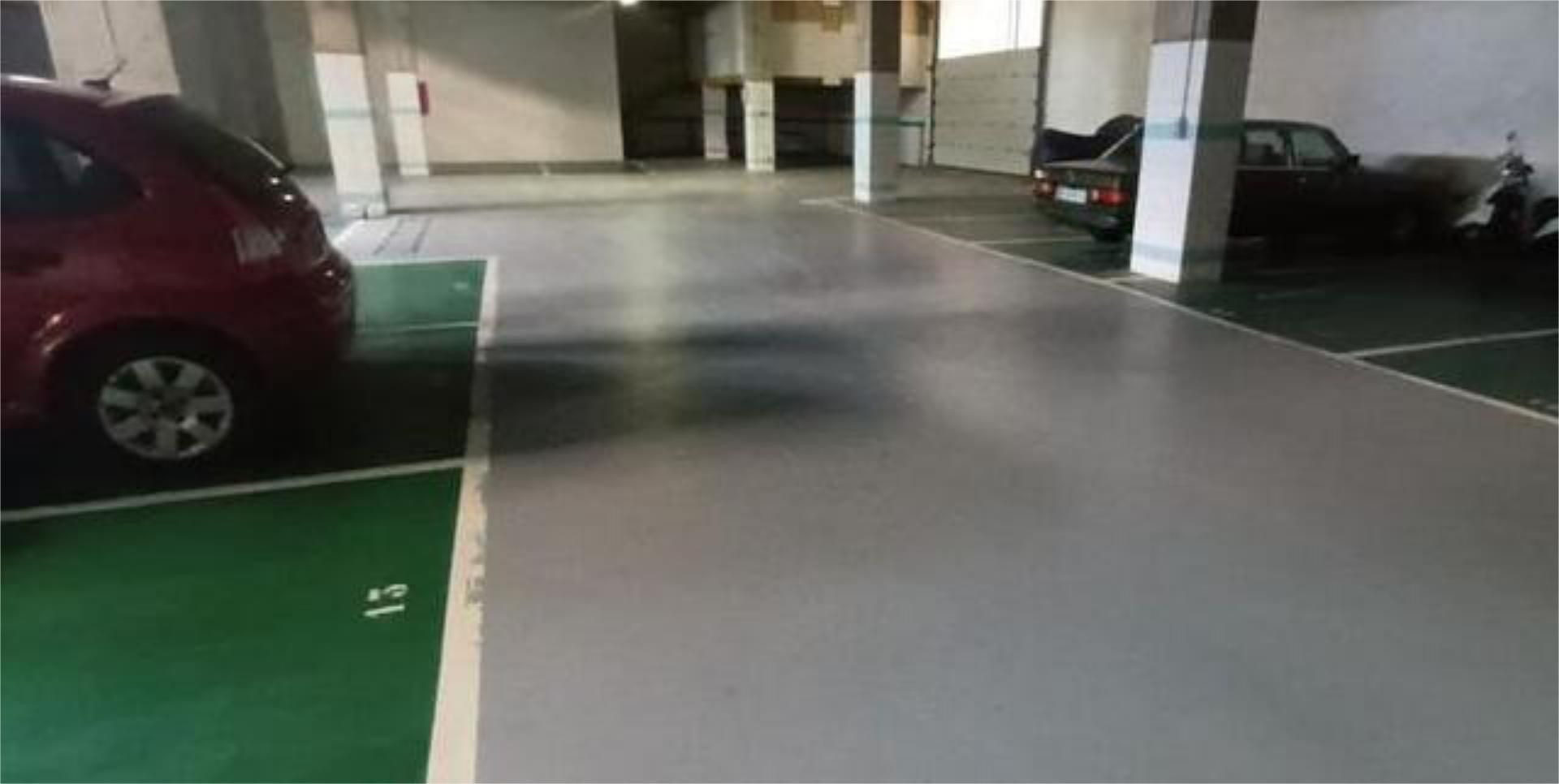 Garage to rent in Panxón