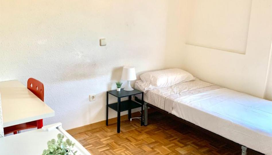 Photo 1 of Flat to share in Calle Virgen de Loreto, 1, Colonia-Bripac, Madrid