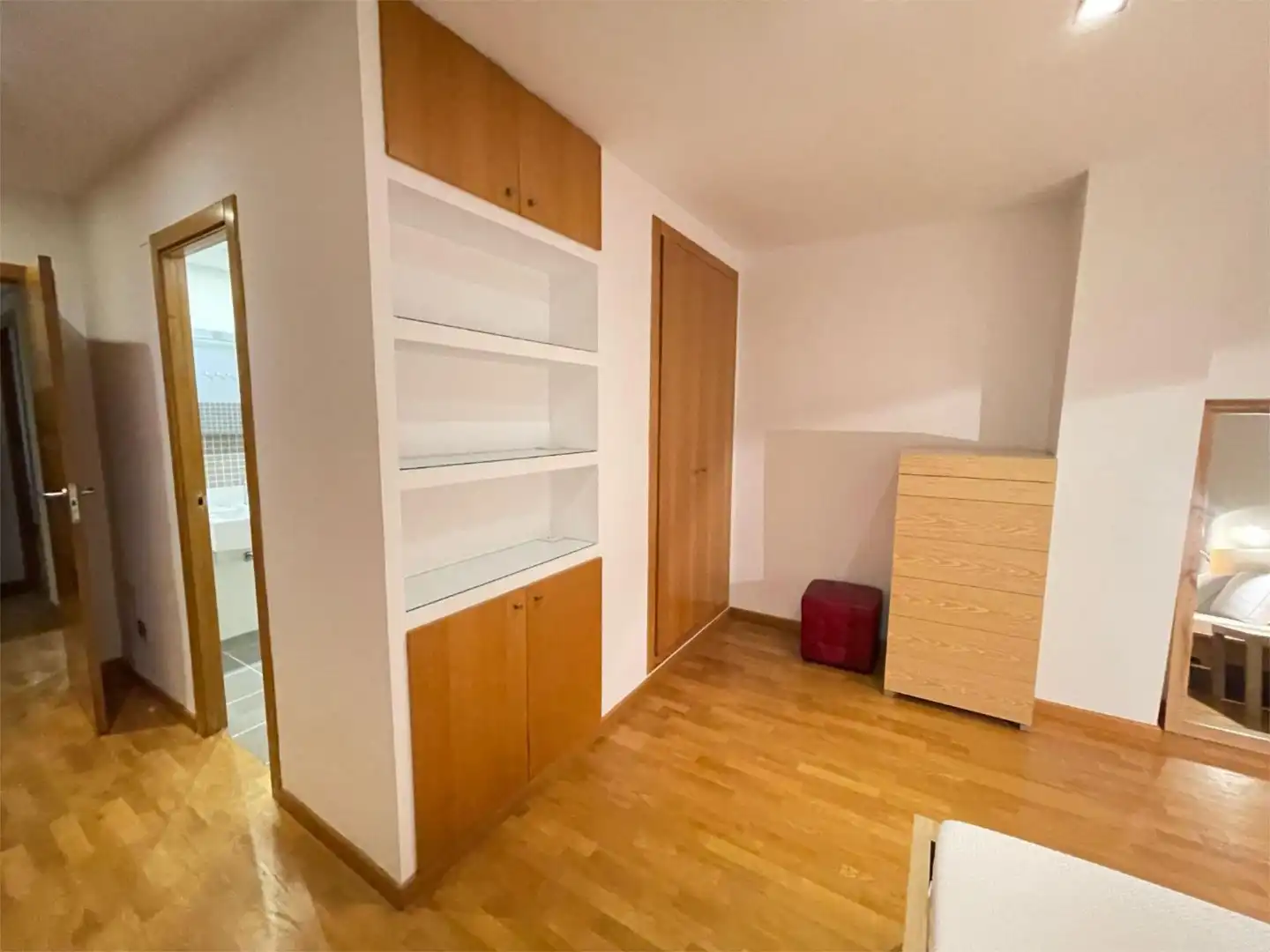 Piso de alquiler en Carrer de Bèlgica, 10, Mestalla Habitación de Piso de alquiler en Valencia con Calefacción, Terraza y Amueblado