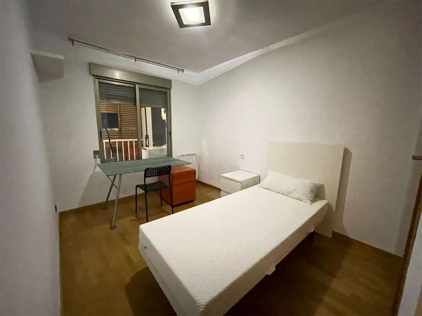 Piso de alquiler en Carrer de Bèlgica, 10, Mestalla Habitación de Piso de alquiler en Valencia con Calefacción, Terraza y Amueblado