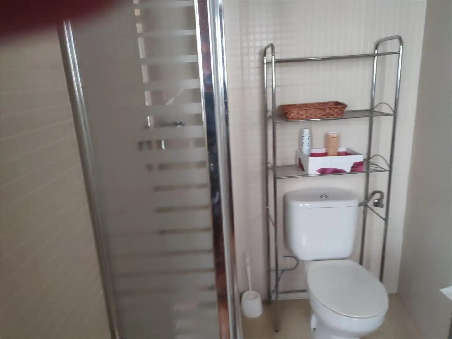 Baño de Piso de alquiler en Yecla con Aire acondicionado, Calefacción y Jardín privado