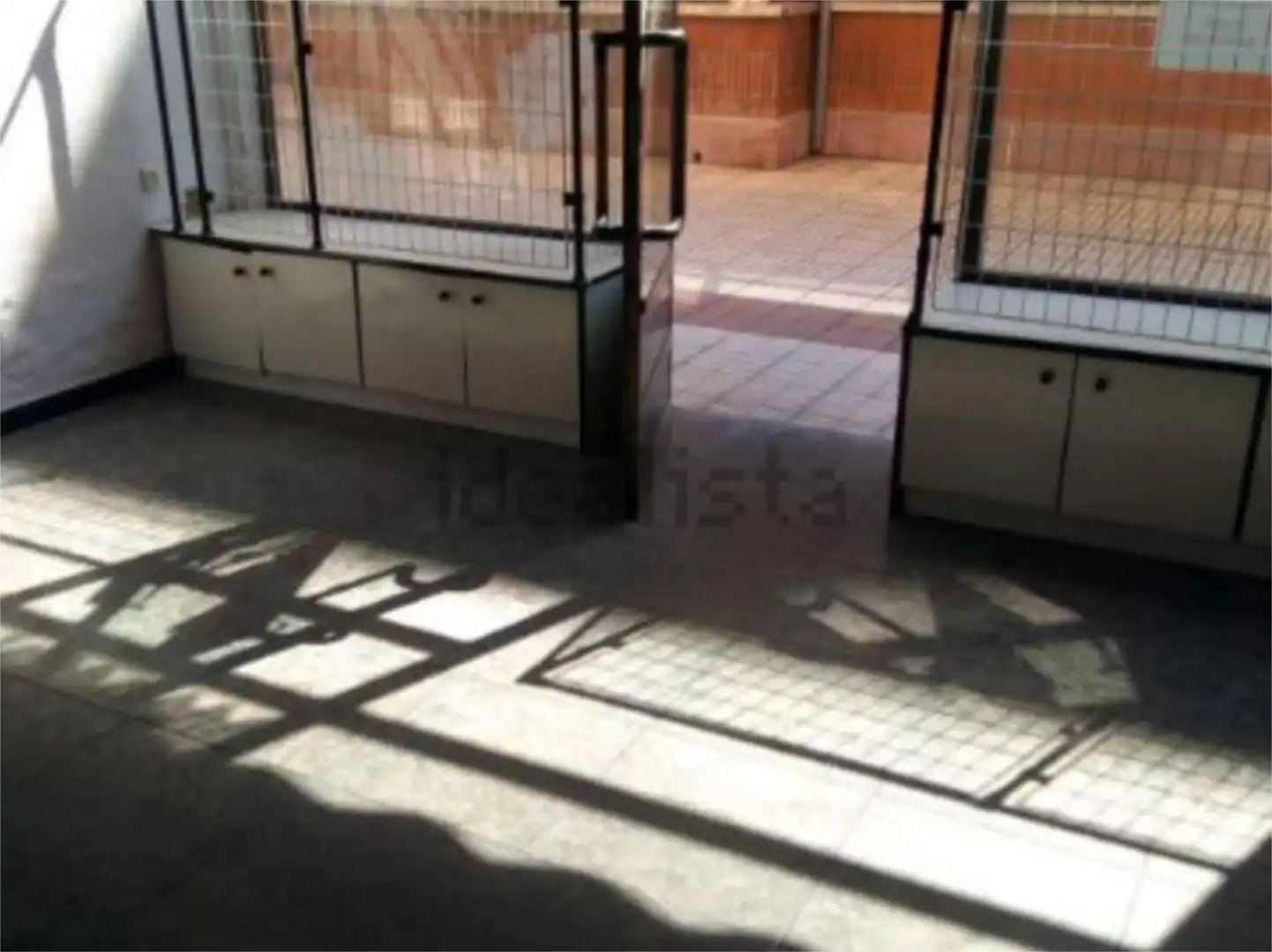 Commercial properties for sale in Calle Pintor Orlando Pelayo, 7, El Bibio - Parque Commercial properties for sale in Gijón
