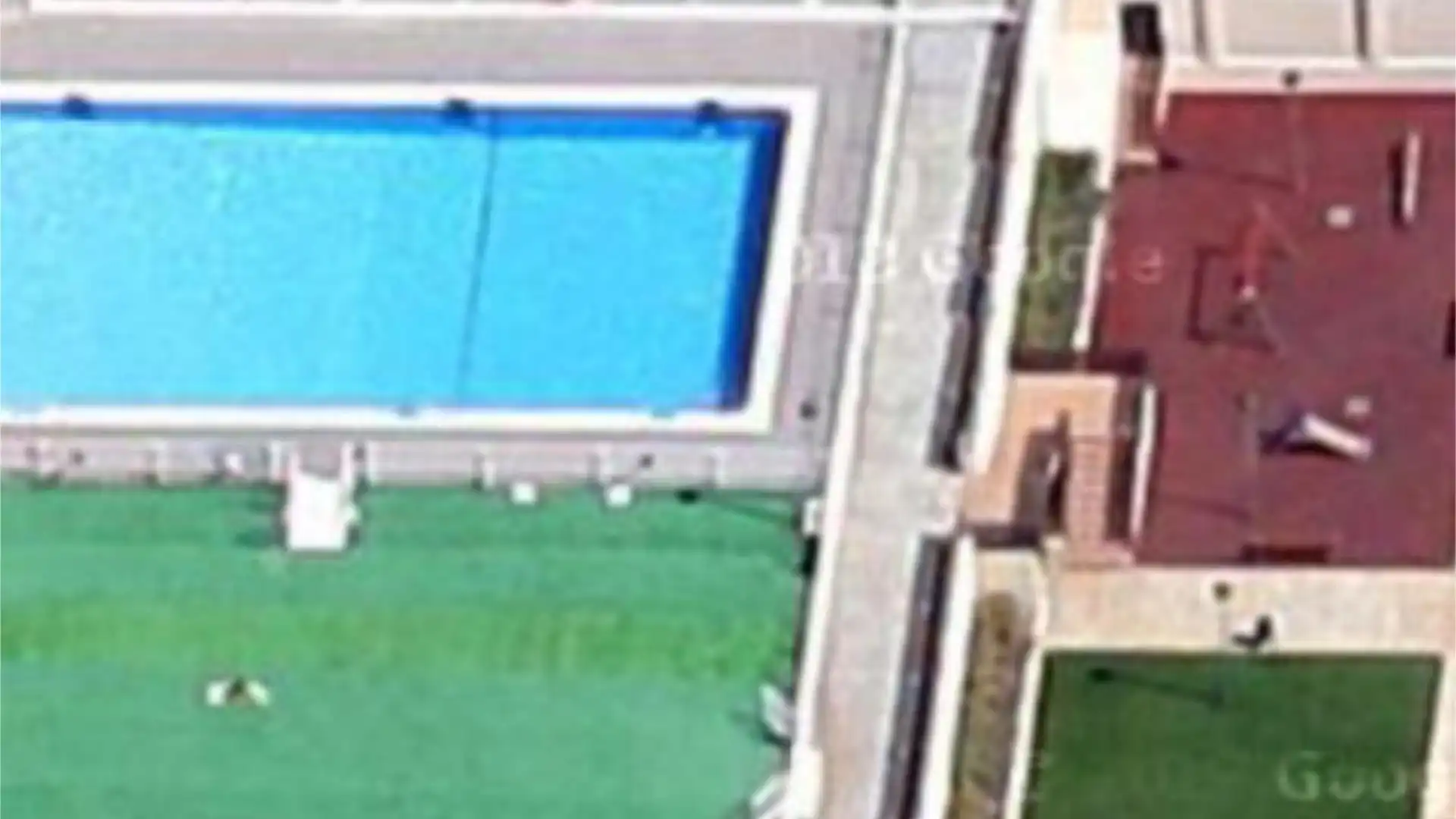 Swimming pool of Flat for sale in Puertollano  with Heating, Terrace and Swimming Pool