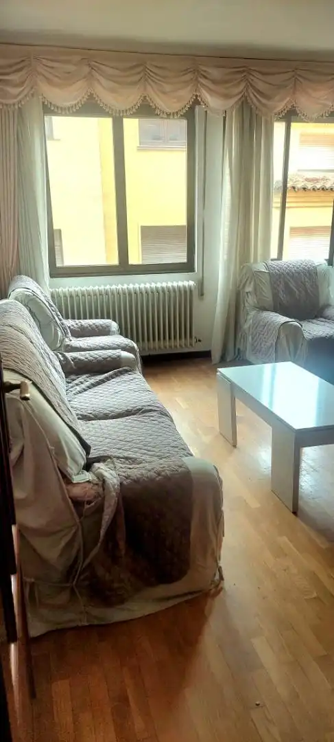 Flat for rent in Calle Termancia, 1, Avenida Valladolid - Barriada Yagüe Living room of Flat for rent in Soria Capital