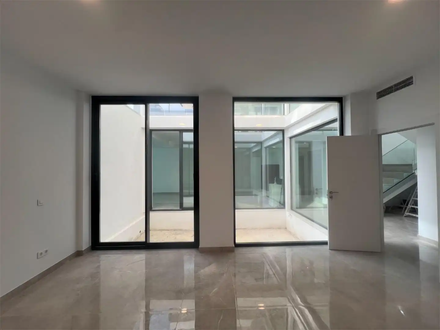 Casa o xalet en venda a Carrer Londres, 50, Golf Bahía Casa o xalet en venda en Finestrat amb Aire condicionat, Calefacció i Jardí privat