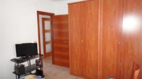 Foto 2 de Pis en venda a Carrer Cresques Elies, 5, Parc Bosc - Castell, Girona