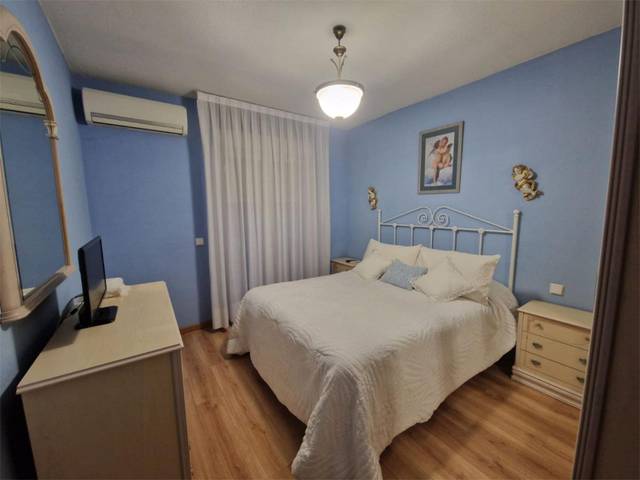 Casa-chalet en Alquiler en Avenida del Río Boladiez, 23 en Santa María de Benquerencia