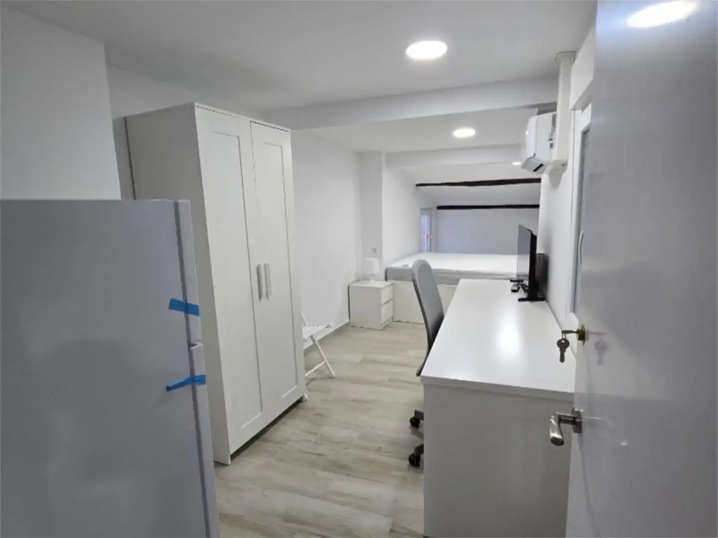 Habitació a Carrer Sant Antoni, 27, Centre Històric Habitació a Carrer Sant Antoni, 27, Centre Històric