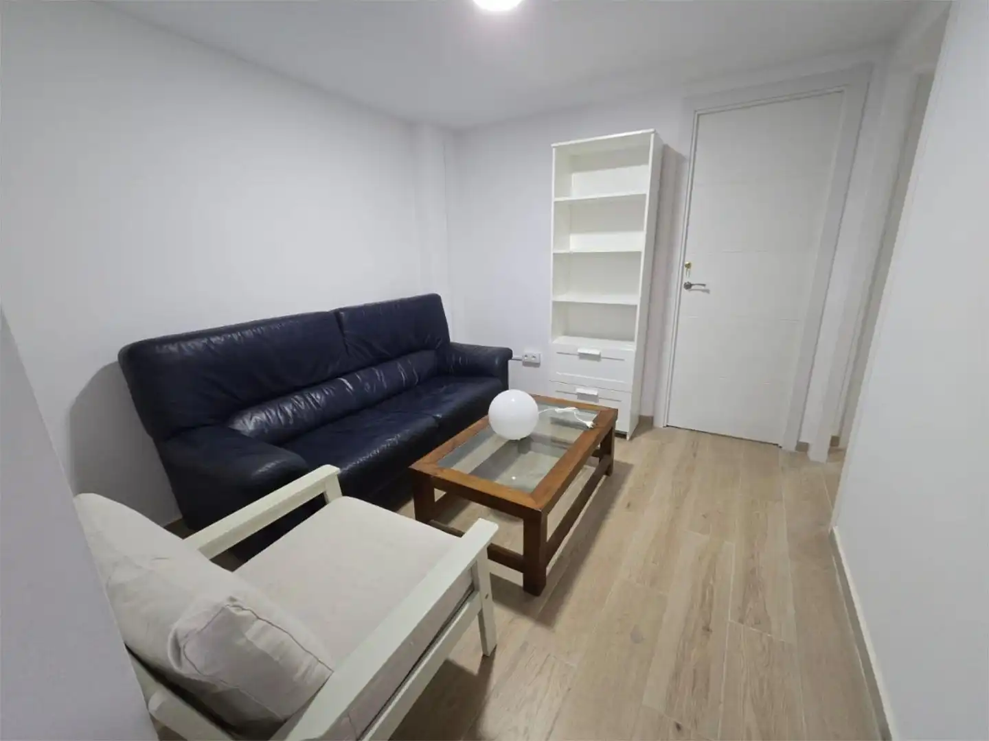 Habitació a Carrer Sant Antoni, 27, Centre Històric Habitació a Carrer Sant Antoni, 27, Centre Històric