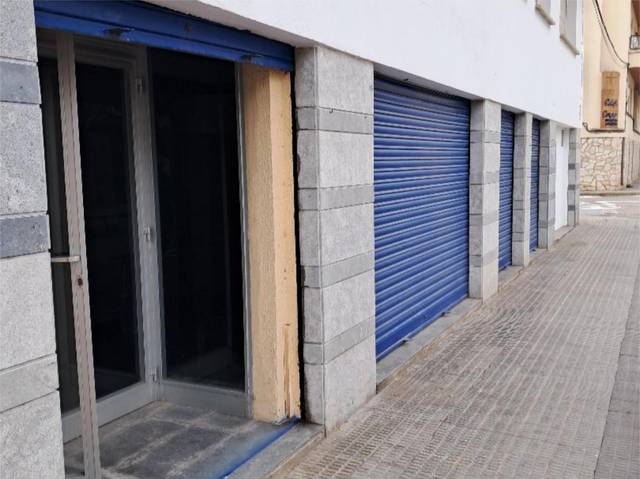 Local comercial en Venta en Avinguda Mestral, 11 en El Port