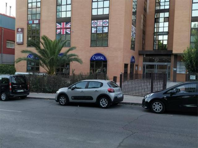 Oficina en Alquiler en Calle de Valparaíso, 2 en Centro