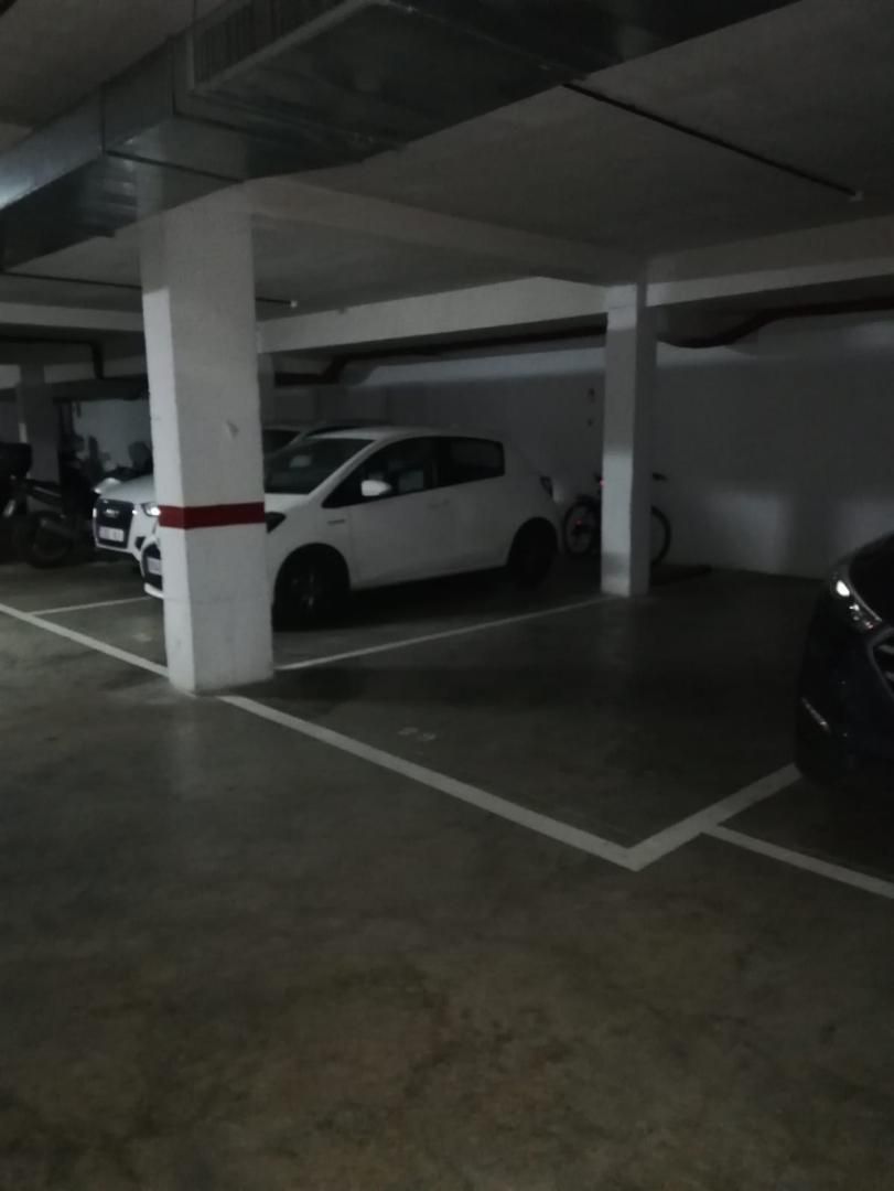 Parkplatz von Garage miete in Tomares