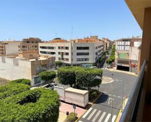 Flat to share in Pabellón - Estación - El Corte Inglés