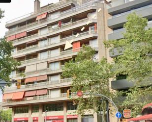 Exterior view of Flat for sale in  Barcelona Capital  with Air Conditioner and Terrace