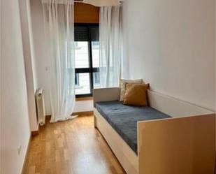 Bedroom of Flat to rent in O Porriño    with Heating, Storage room and Furnished