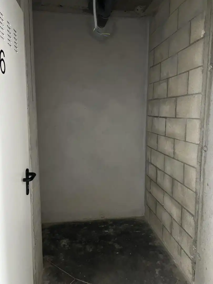 Wohnung zur Miete in  Sevilla Capital mit Klimaanlage, Terrasse und Schwimmbad