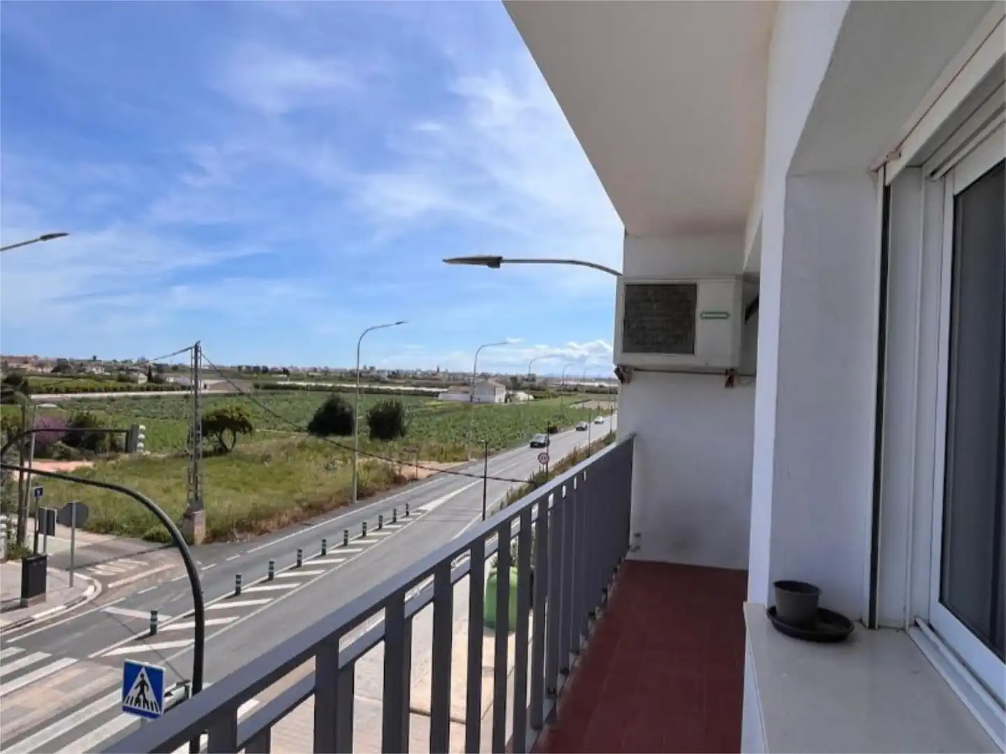 Habitació a Carrer de la Venta del Moro, 17, Benifaraig Terrassa de Pis per a compartir en Valencia amb Aire condicionat, Calefacció i Terrassa