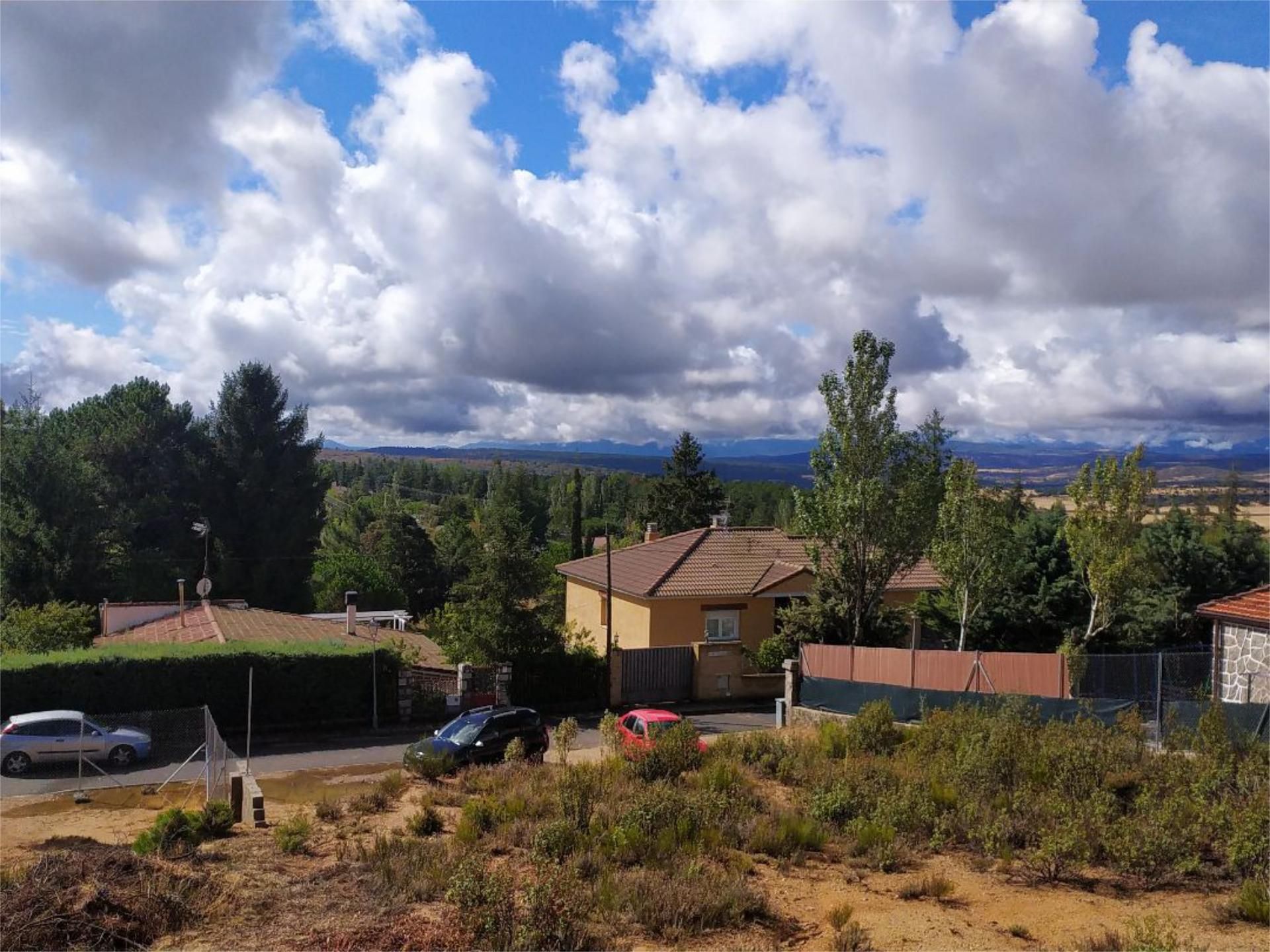 Exterior view of Residential for sale in Navalperal de Pinares