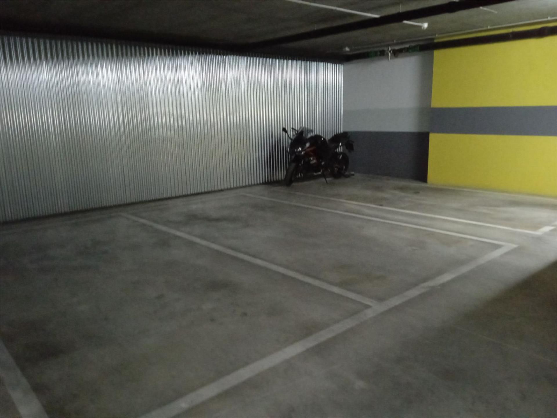 Parking of Garage to rent in  Madrid Capital