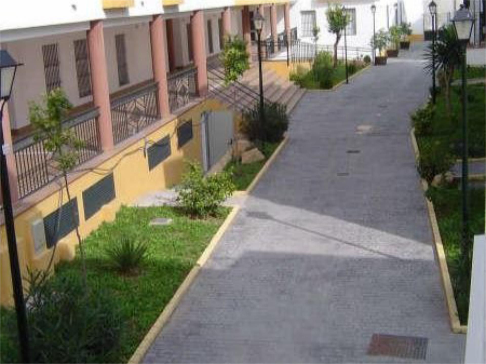 Exterior view of Flat for sale in El Puerto de Santa María  with Private garden, Swimming Pool and Furnished