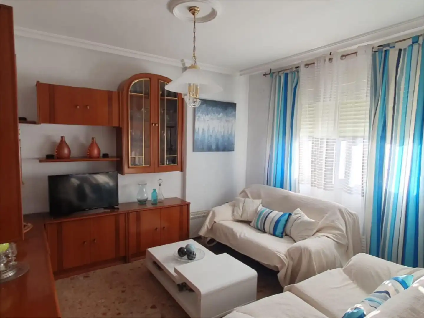 Living room of Flat for rent in Linares  with Air Conditioner, Terrace and Furnished
