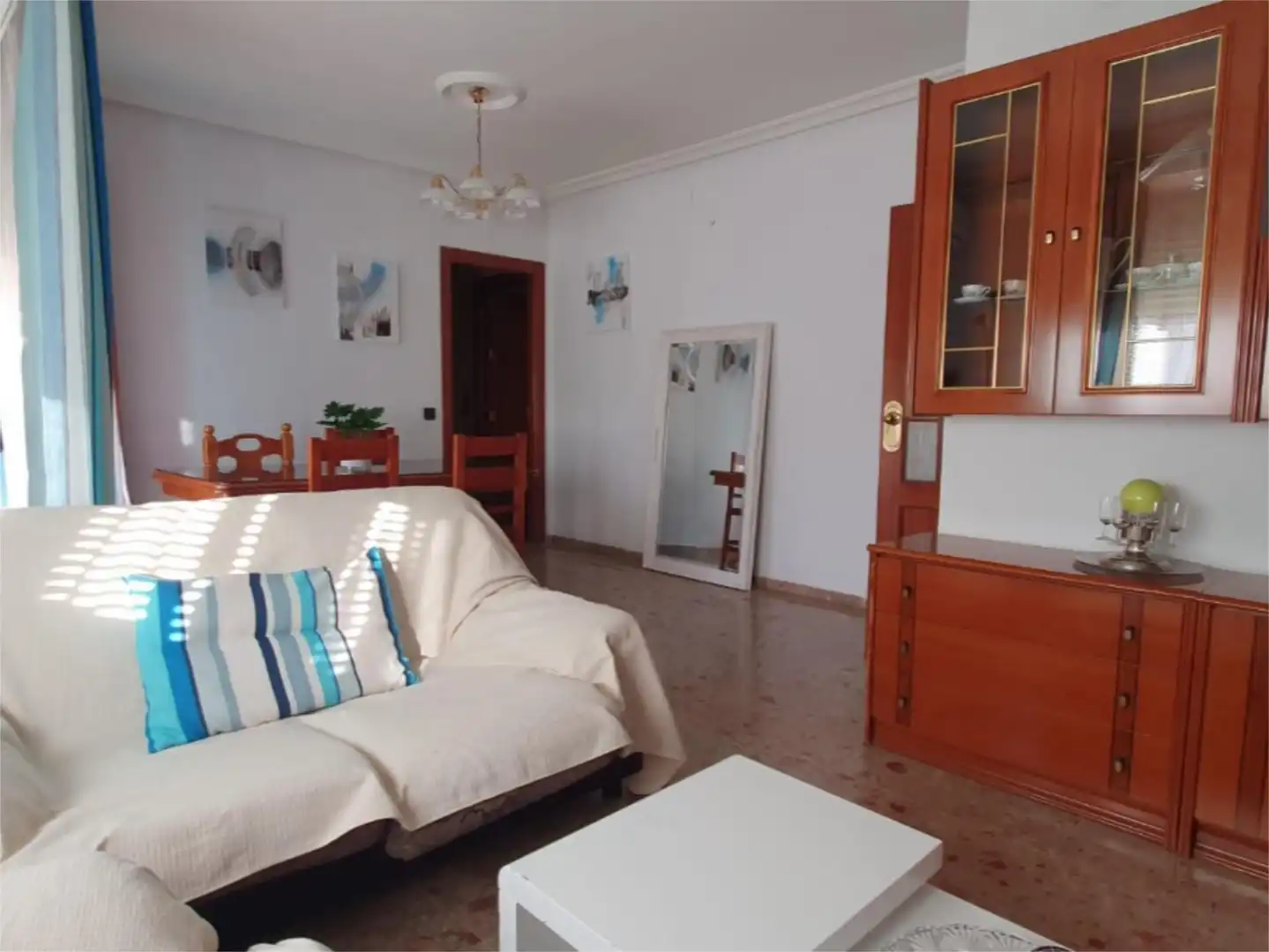Living room of Flat for rent in Linares  with Air Conditioner, Terrace and Furnished