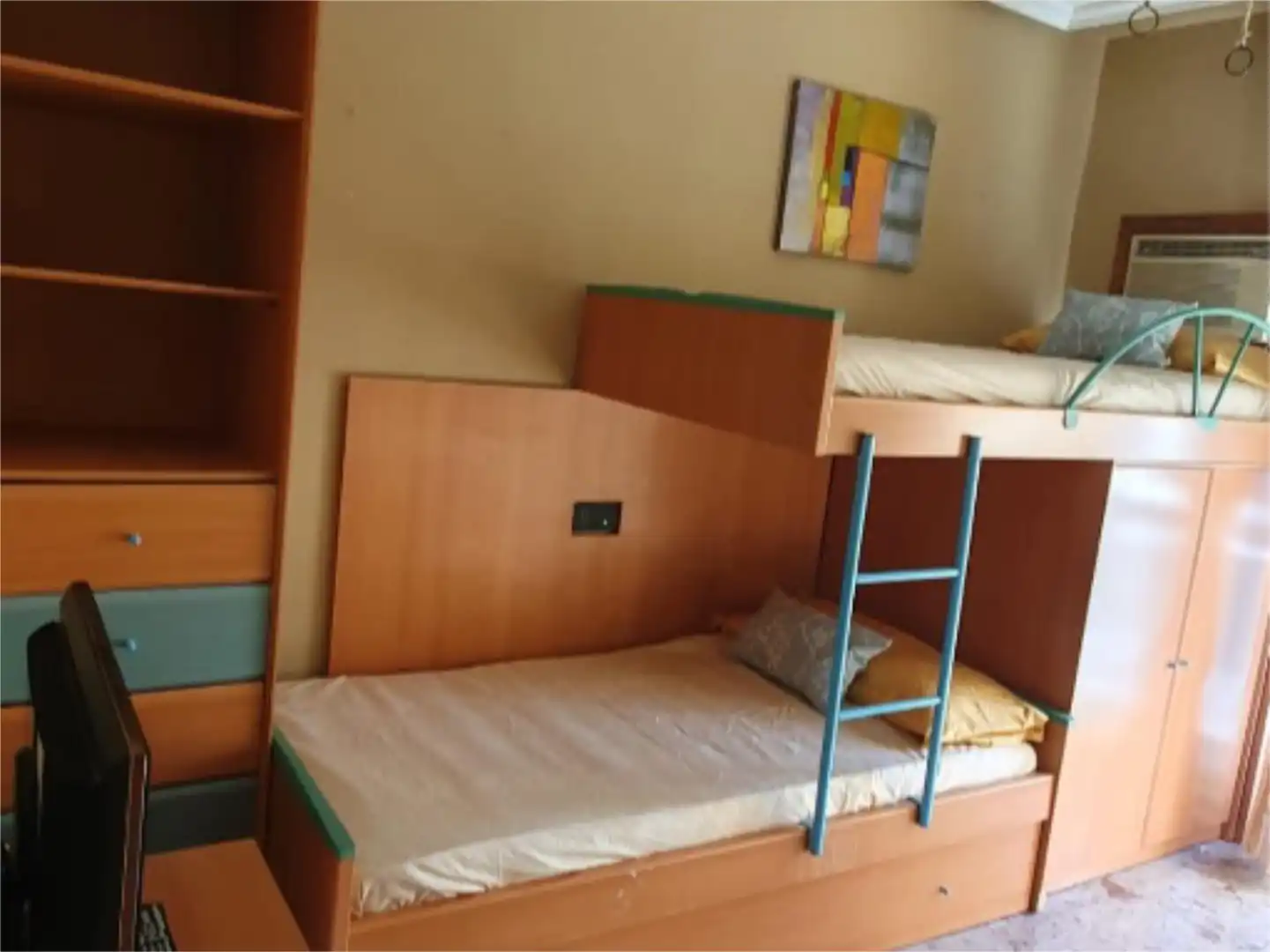 Bedroom of Flat for rent in Linares  with Air Conditioner, Terrace and Furnished