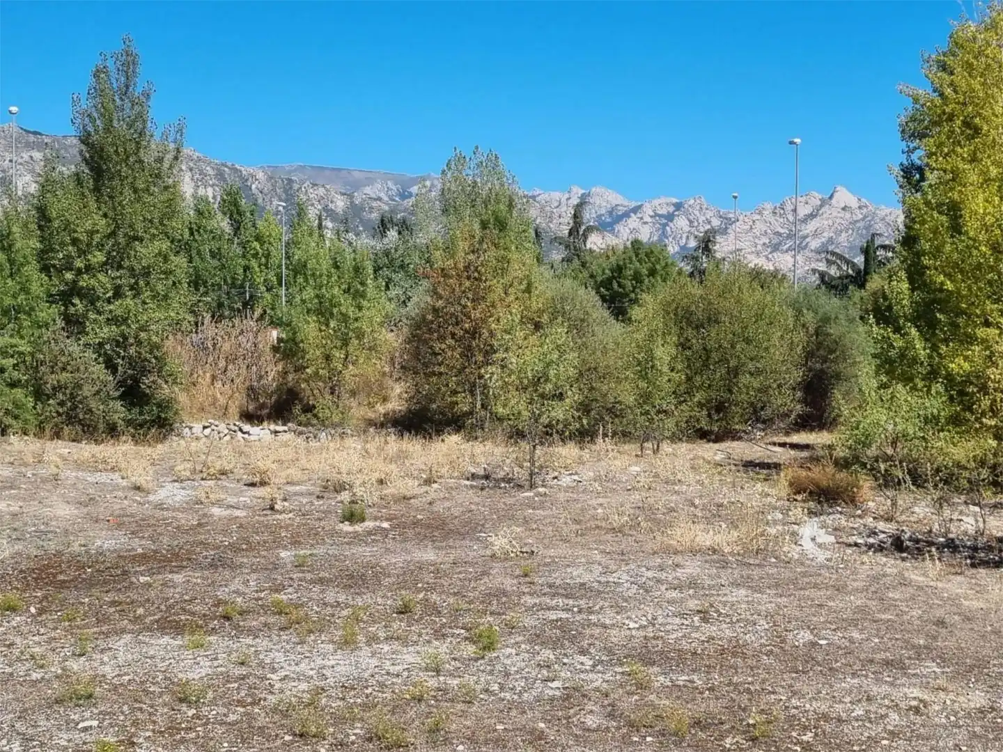 Residencial en venta en Avenida Dehesa de la Villa, 5, Cerceda Residencial en venta en El Boalo - Cerceda – Mataelpino