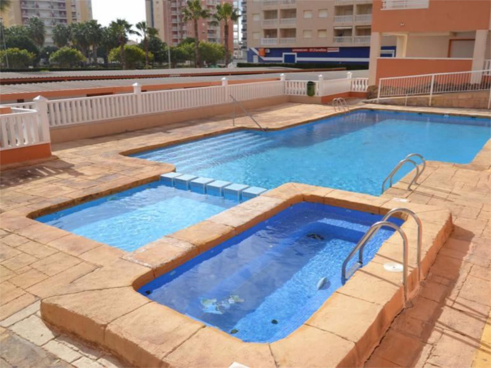 Swimming pool of Flat to rent in La Manga del Mar Menor  with Air Conditioner, Terrace and Swimming Pool