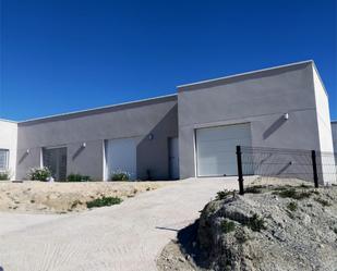 Vista exterior de Pis en venda en Colmenar de Oreja amb Aire condicionat, Calefacció i Jardí privat