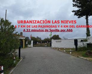 Aparcament de Pis en venda en Guillena amb Aire condicionat, Calefacció i Jardí privat