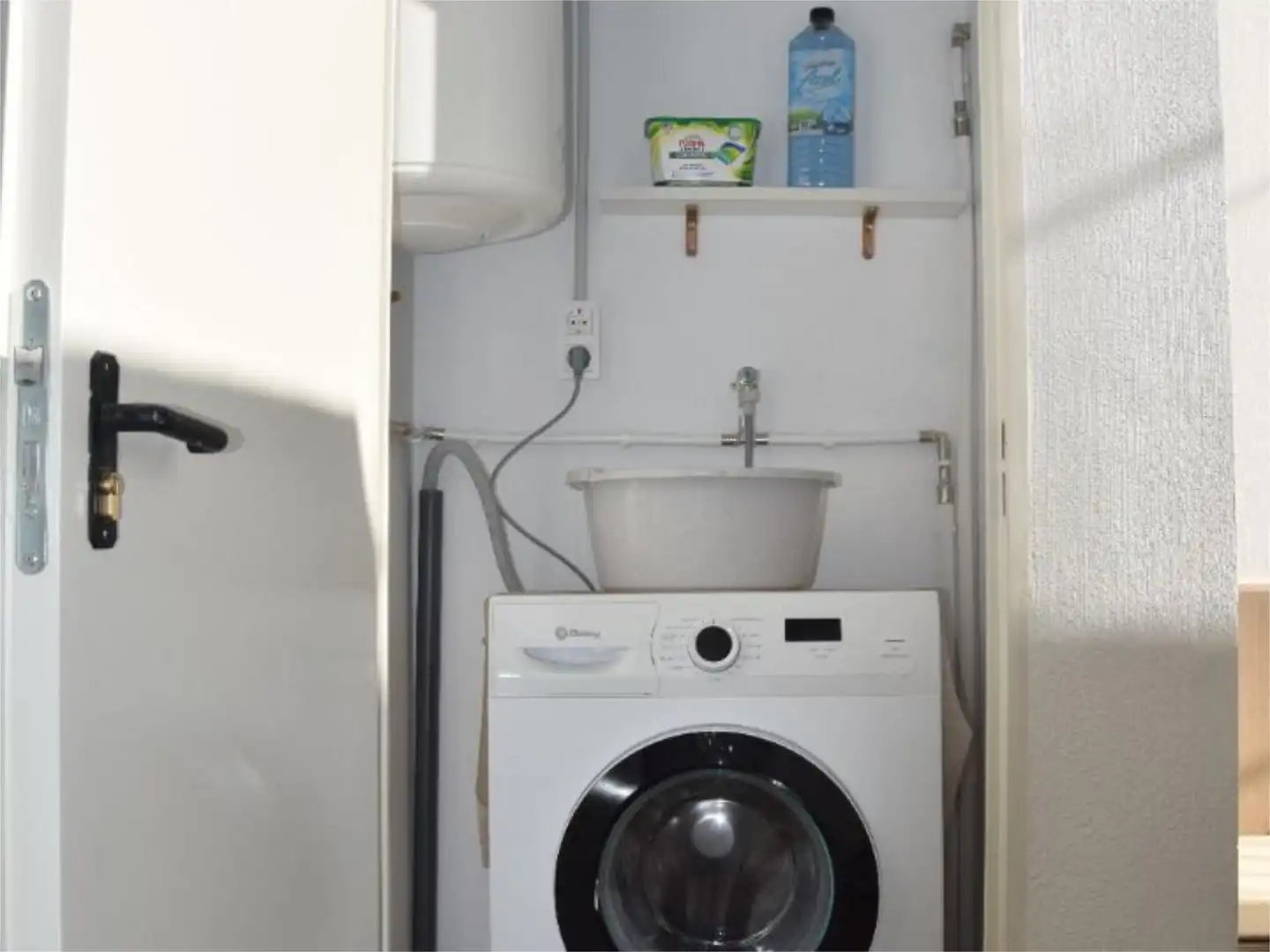 Bathroom of Flat for rent in Dénia  with Air Conditioner
