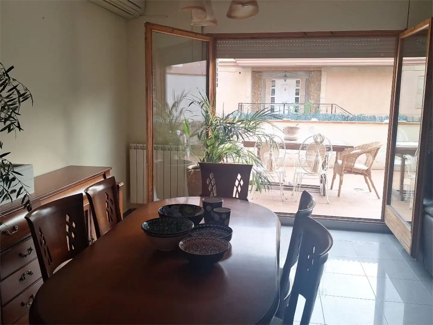 Casa adosada en venta en Calle Río Isuela, 41, Plaza de Toros - Barón de Warsage Comedor de Casa adosada en venta en Calatayud con Aire acondicionado, Terraza y Piscina