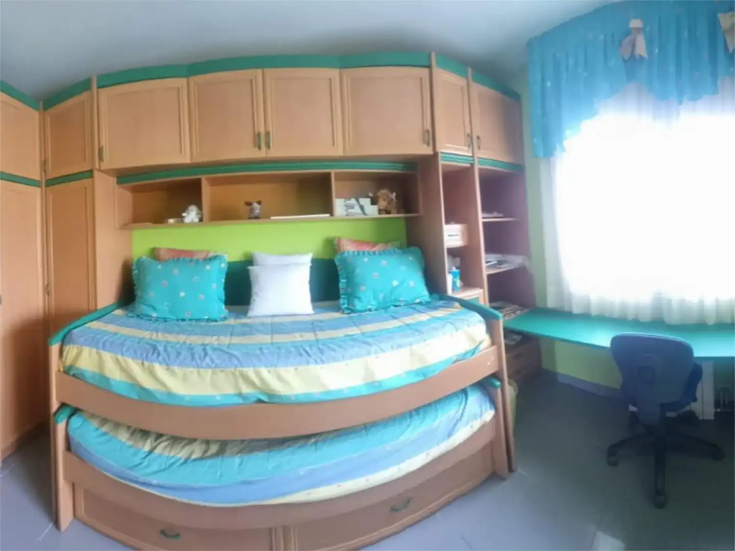 Casa adosada en venta en Calle Río Isuela, 41, Plaza de Toros - Barón de Warsage Habitación de Casa adosada en venta en Calatayud con Aire acondicionado, Terraza y Piscina