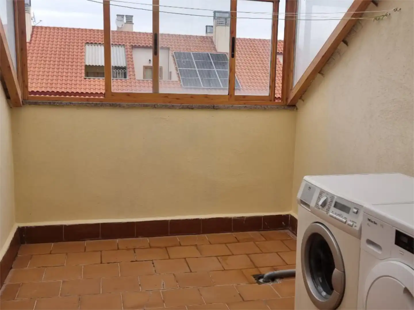 Casa adosada en venta en Calle Río Isuela, 41, Plaza de Toros - Barón de Warsage Terraza de Casa adosada en venta en Calatayud con Aire acondicionado, Terraza y Piscina