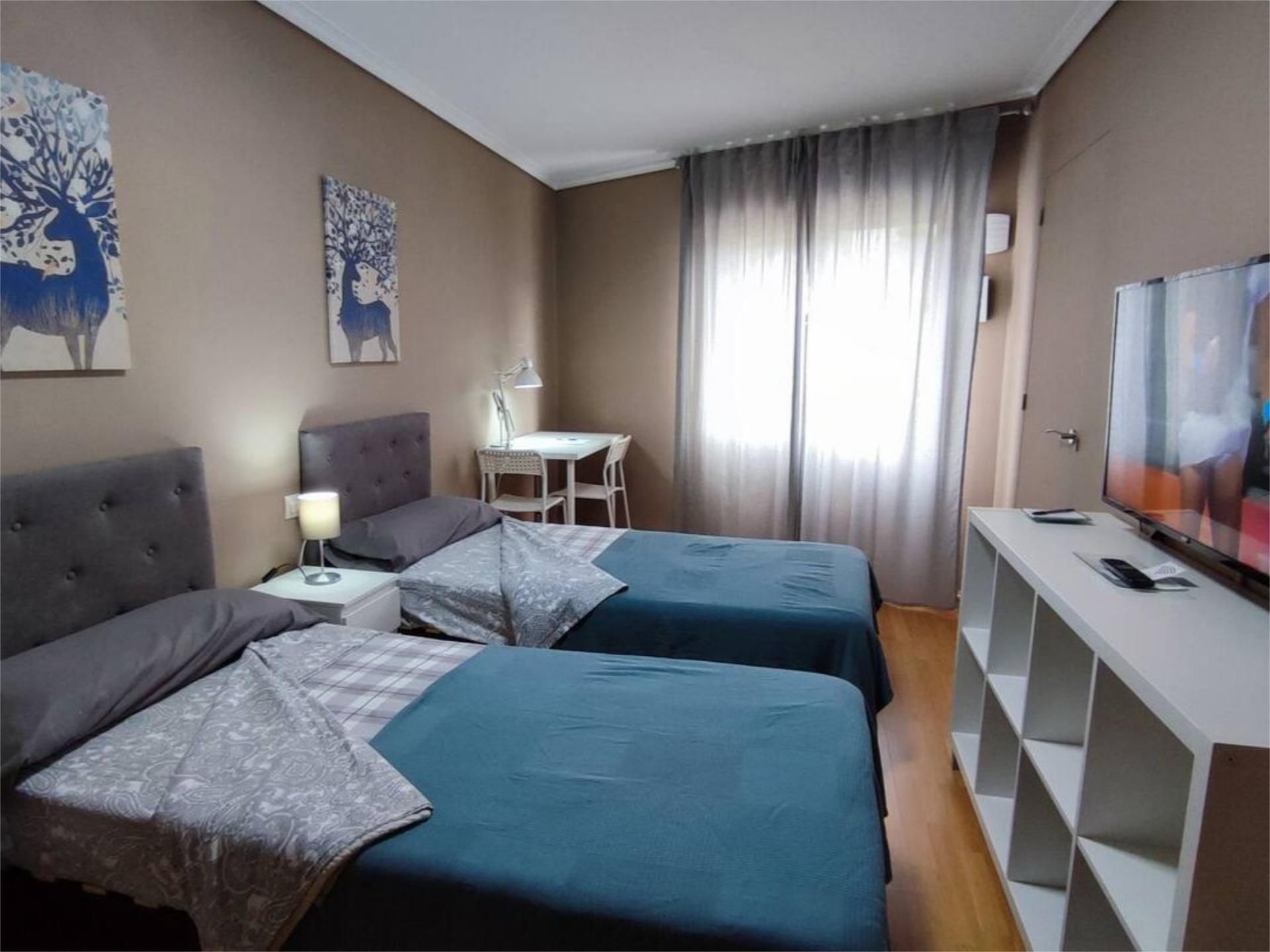 Bedroom of Flat to share in Vigo 