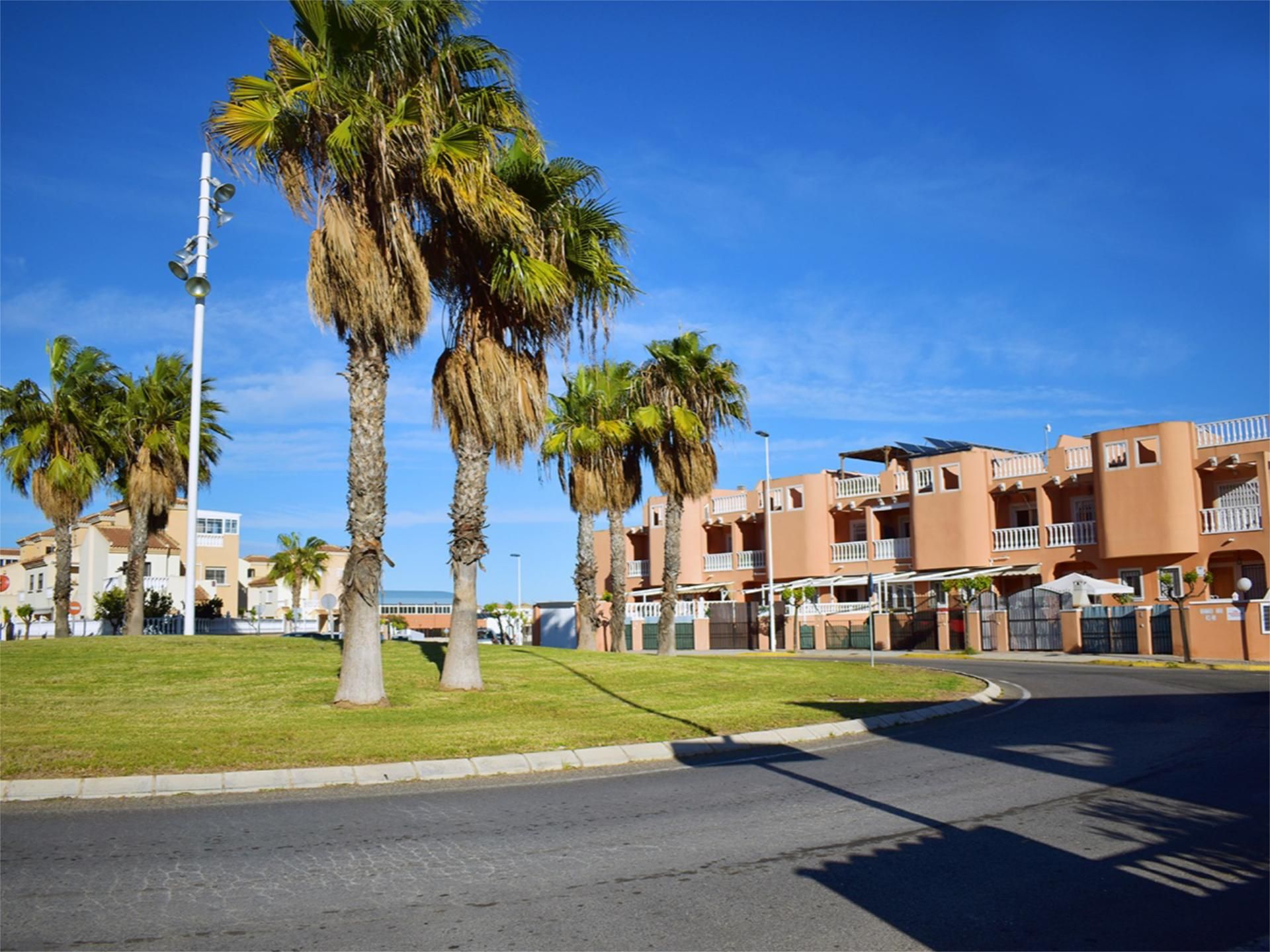 Exterior view of House or chalet for sale in Torrevieja  with Air Conditioner, Heating and Private garden