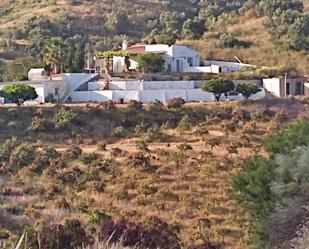 Vista exterior de Finca rústica en venda en Vélez-Málaga amb Terrassa