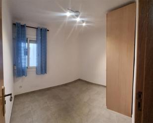 Flat to share in Carrer de Piferrer, 106, Porta