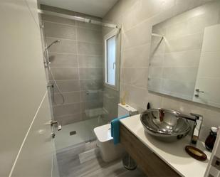 Bathroom of Flat for sale in  Barcelona Capital  with Air Conditioner, Terrace and Balcony