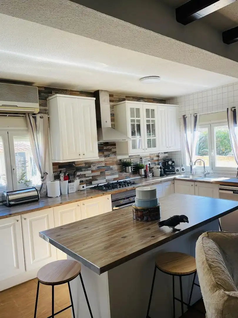 Casa o chalet en venta en Urbanizacion Atalayas, 1d, Platja de Torres Cocina de Casa o chalet en venta en Villajoyosa / La Vila Joiosa con Aire acondicionado, Terraza y Piscina