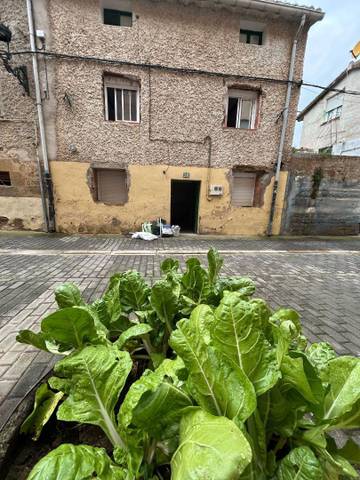 Casa adosada en Venta en Calle Real, 27 en Anguciana