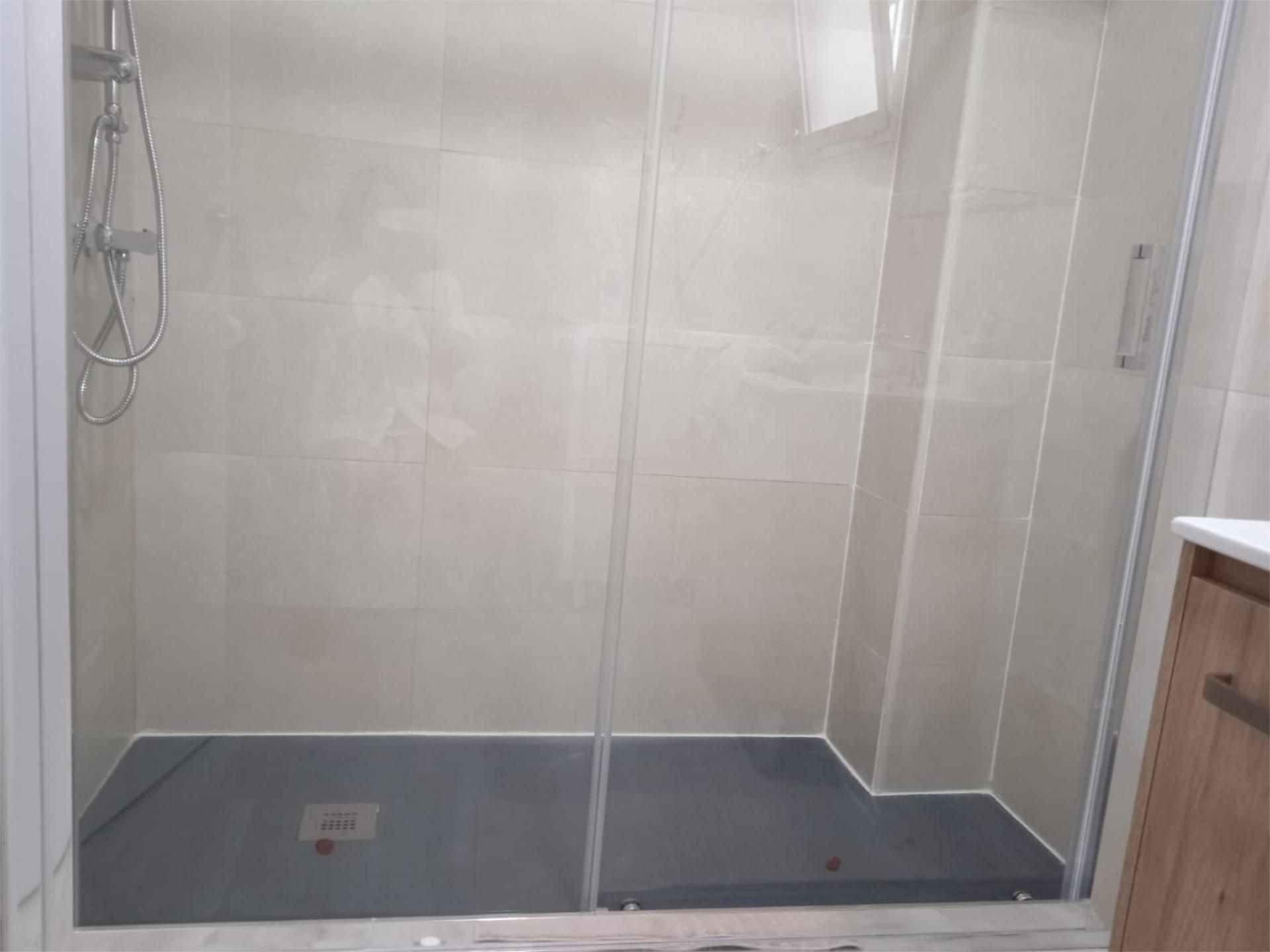 Bathroom of Flat to rent in Chipiona  with Terrace