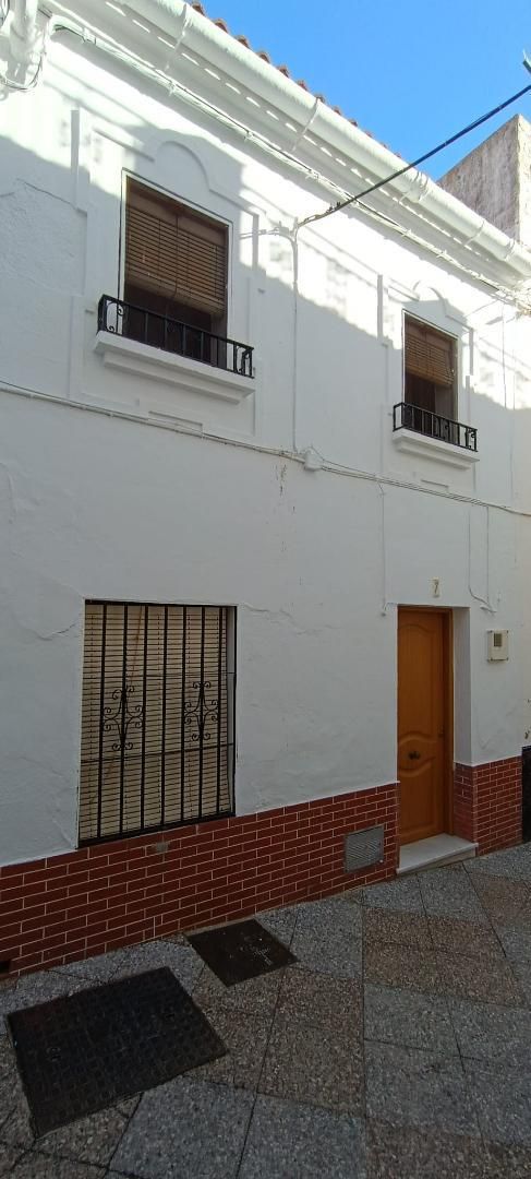 Single-family semi-detached for sale in Calle Juan Eugenio Barranco, 8, Benaoján Exterior view of Single-family semi-detached for sale in Benaoján with Terrace, Furnished and Oven