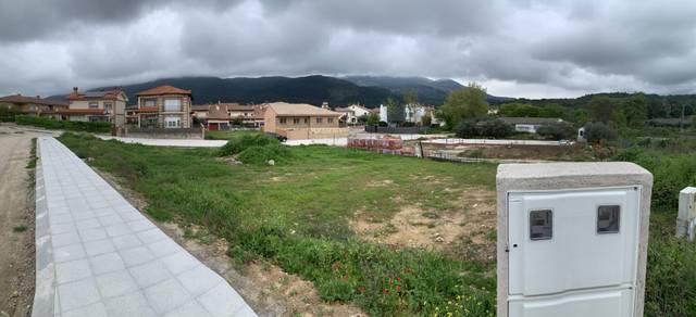 Terreno en Venta en Urbanización las Chajurdas, 33 en Sotillo de la Adrada