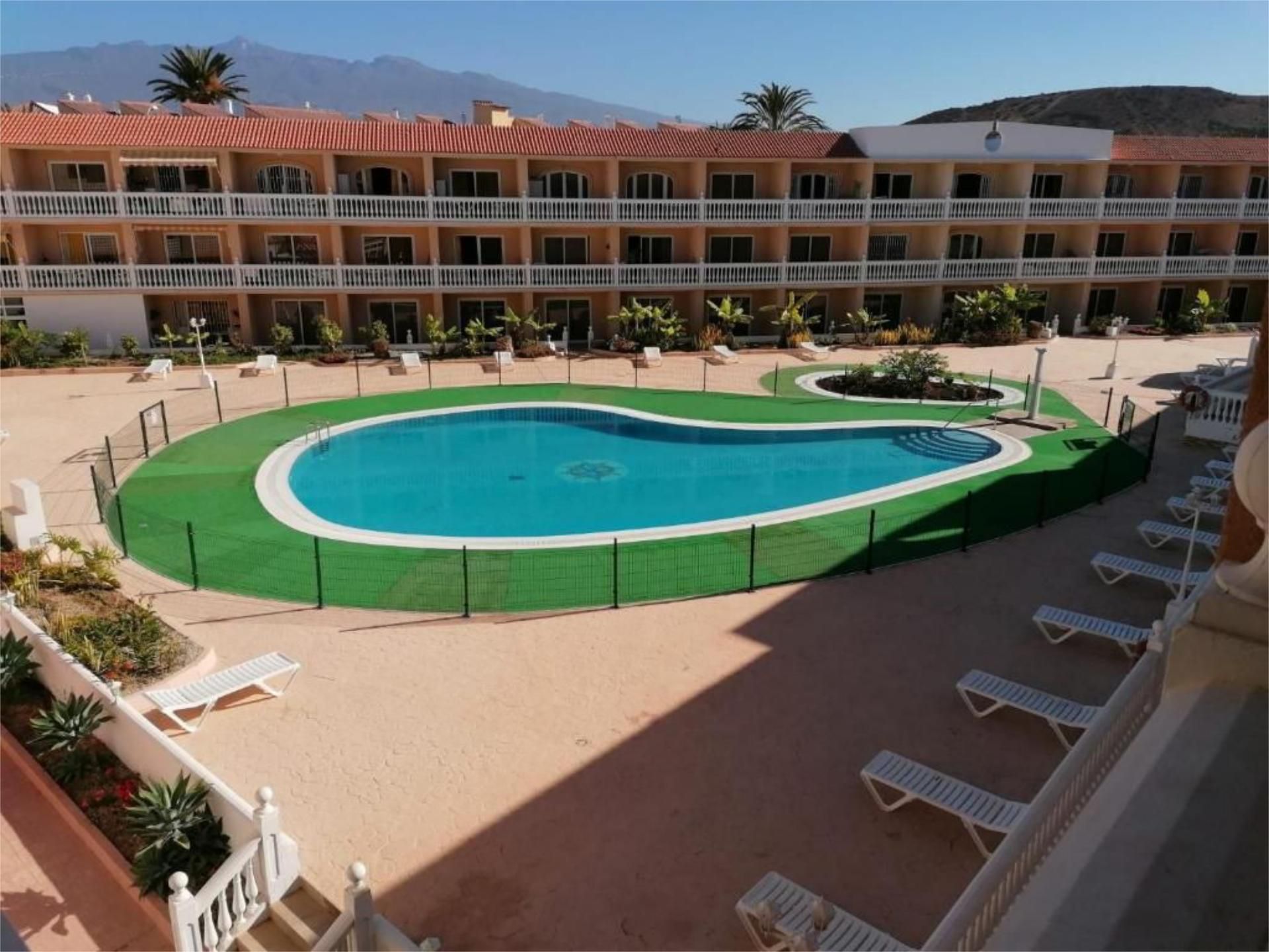 Piscina de Apartament en venda en Arona amb Piscina i Balcó